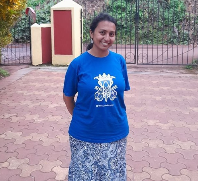 T-shirt- Ave Maria